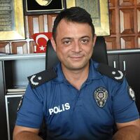 Emniyet müdürü yangında can verdi