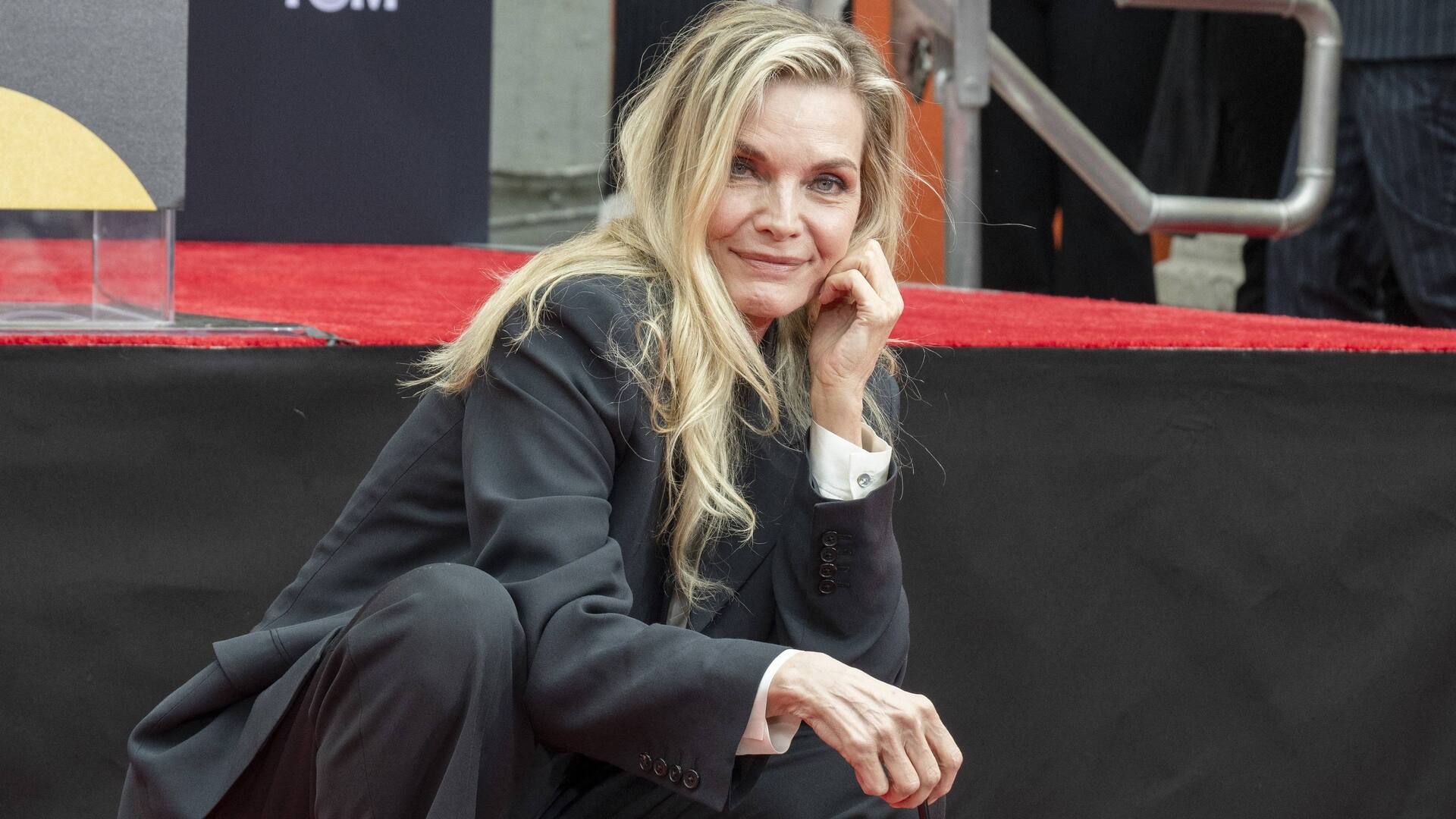 Büyükanne olan Michelle Pfeiffer: Artık daha anlam…