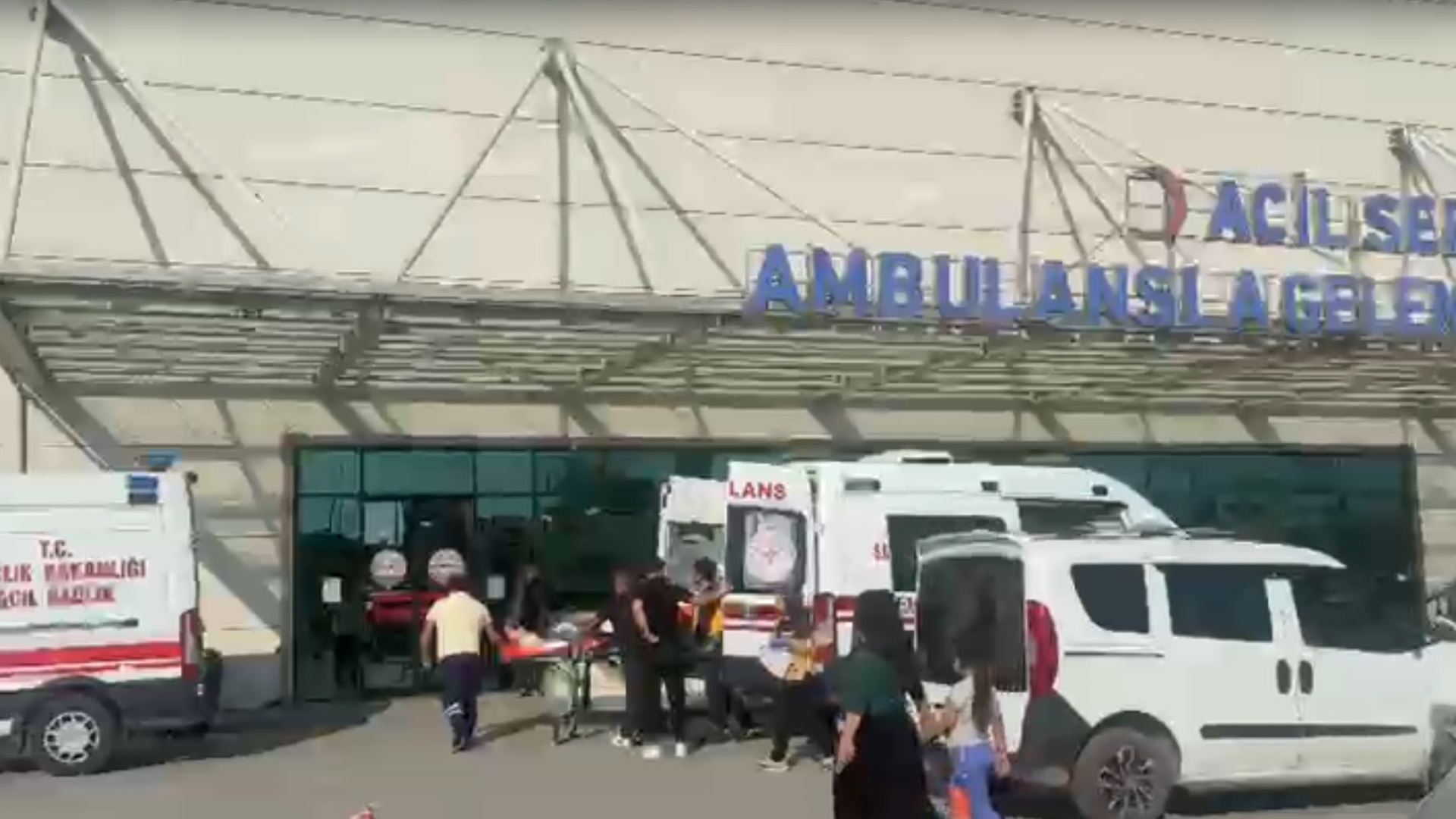 Fabrikada zehirlenme şüphesi! 11 işçi hastaneye kaldırıldı | Son dakika haberleri