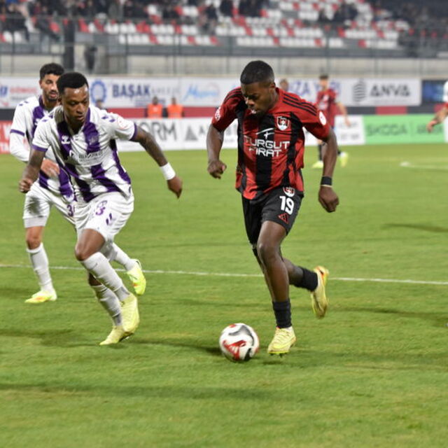 Van Spor, 90+1'de beraberliği kurtardı!