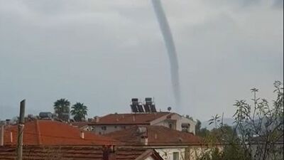 Marmaris'te hortum! O anlar kaydedildi