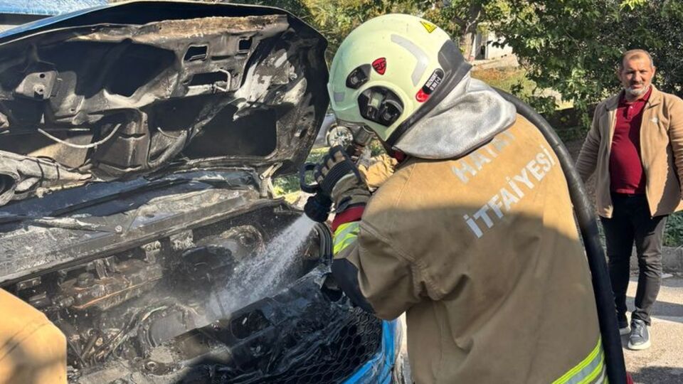 Yolcu minibüsünde yangın çıktı