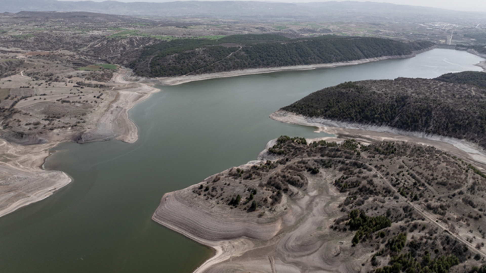 İstanbul barajları alarm veriyor! İSKİ 24 Kasım güncel baraj doluluk oranlarını duyurdu