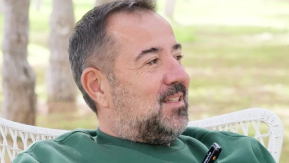 "İlk paramla Bozcaada'dan ev aldım"