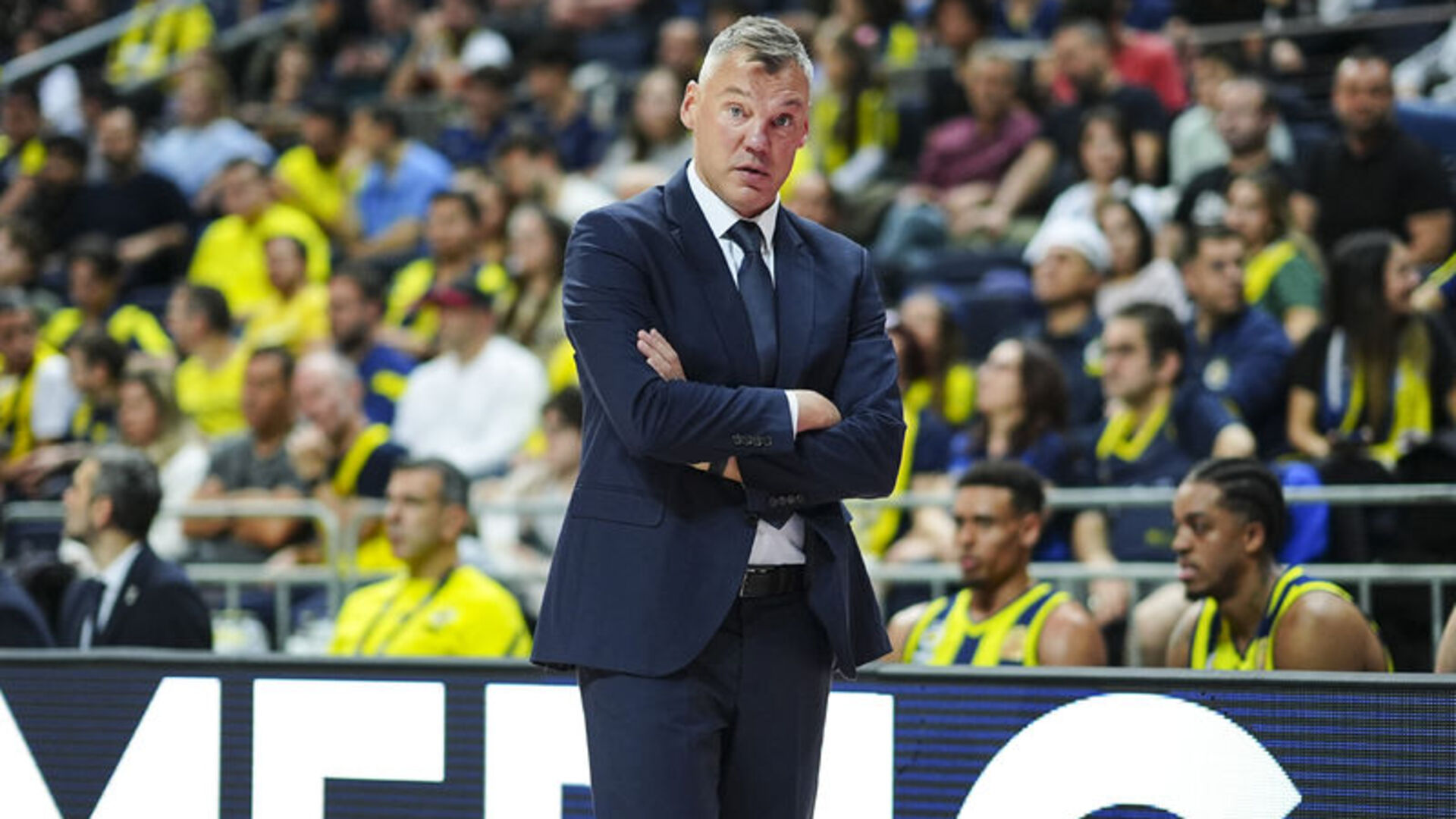 Fenerbahçe Beko, Virtus Bologna'yı 66-64 mağlup etti