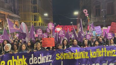 Taksim'de kadına şiddete karşı yürüyüş