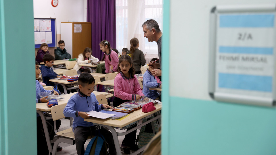 Okullarda ara tatil kalkıyor mu? Bakan Tekin'den açıklama