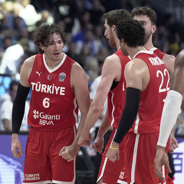 12 Dev Adam parkeye çıkıyor!