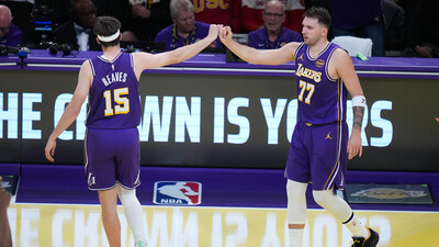 NBA Cup'ta Los Angeles derbisini Lakers kazandı!