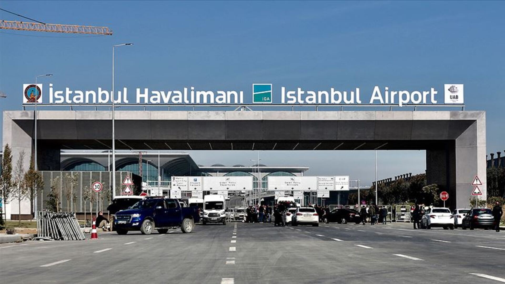 Taksim - İstanbul Havalimanı kaç kilometre? Taksim - İstanbul Havalimanı arası mesafe ne kadar, ne kadar sürede gidilir?