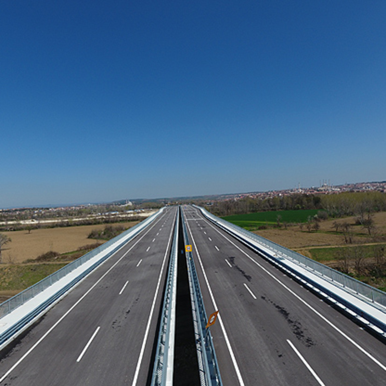 Adana - Bursa kaç kilometre?