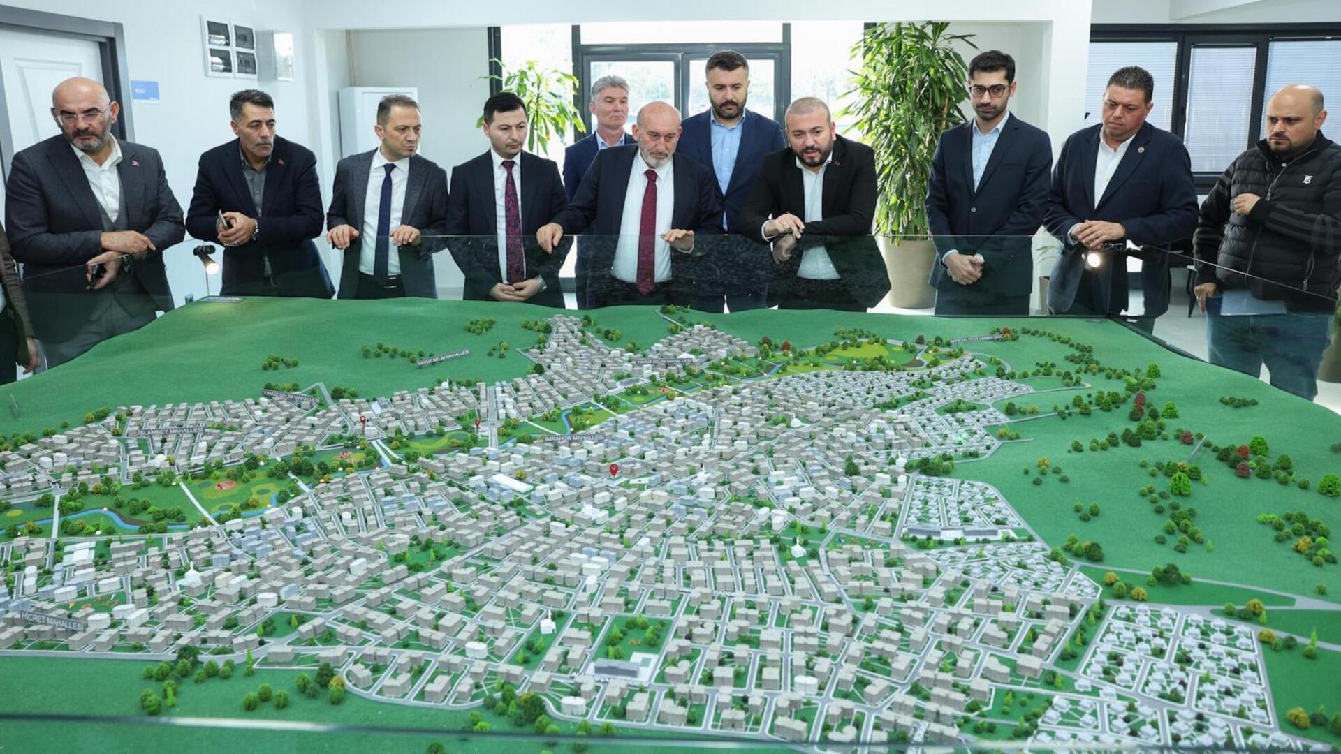 Arnavutköy'e 3 Dev Proje: Millet Bahçesi, Otonom Otobüsler ve Gençlik Kampı