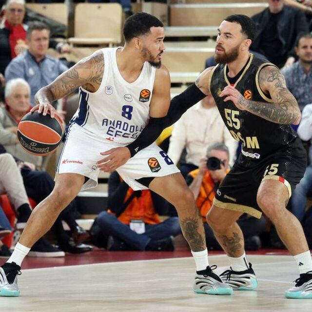 Anadolu Efes, Fransa'da kayıp!