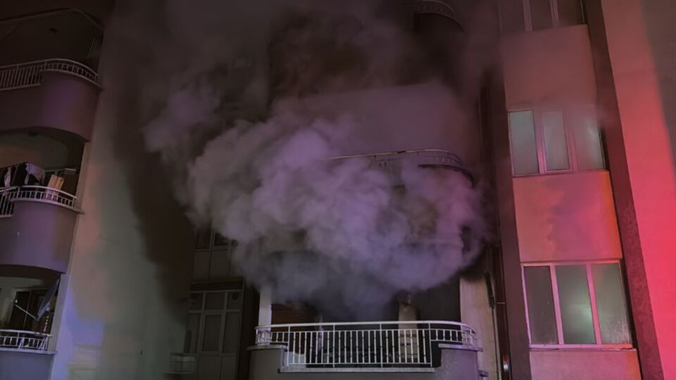 Kütahya'da evde yangın: 1 ölü, 1 yaralı