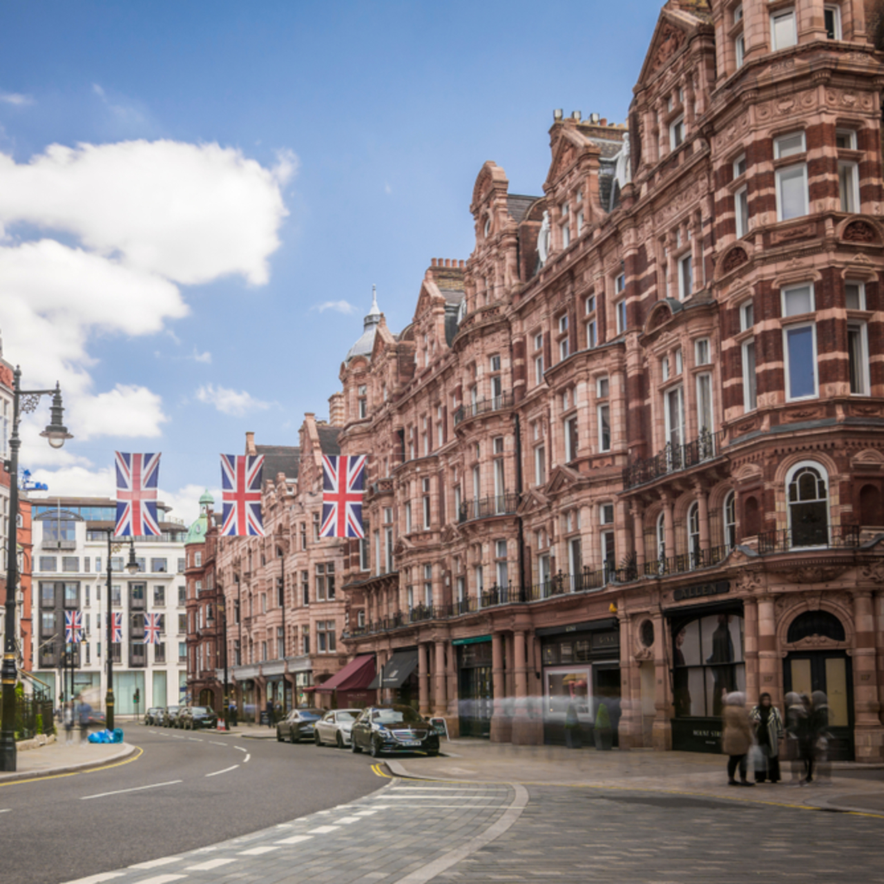 İngiltere'de lüks konutlara yeni vergi geliyor