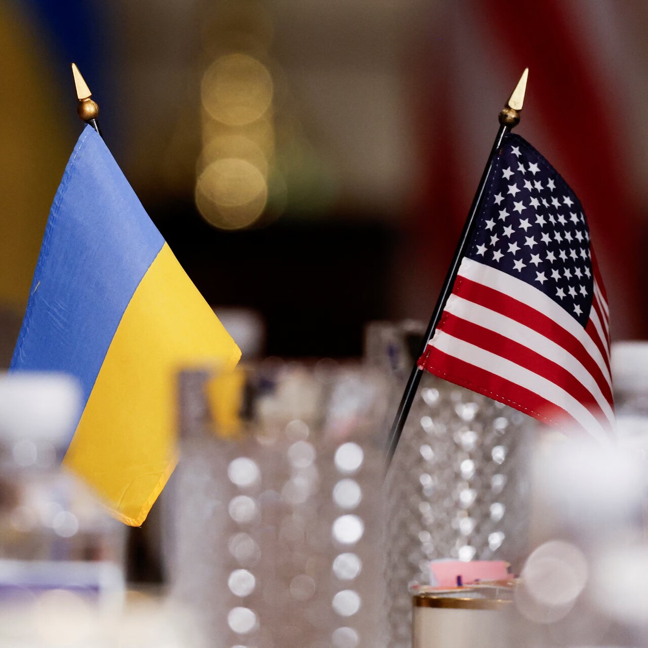 İddia: ABD'nin garantörlük şartı Kiev'in Moskova'yla anlaşması