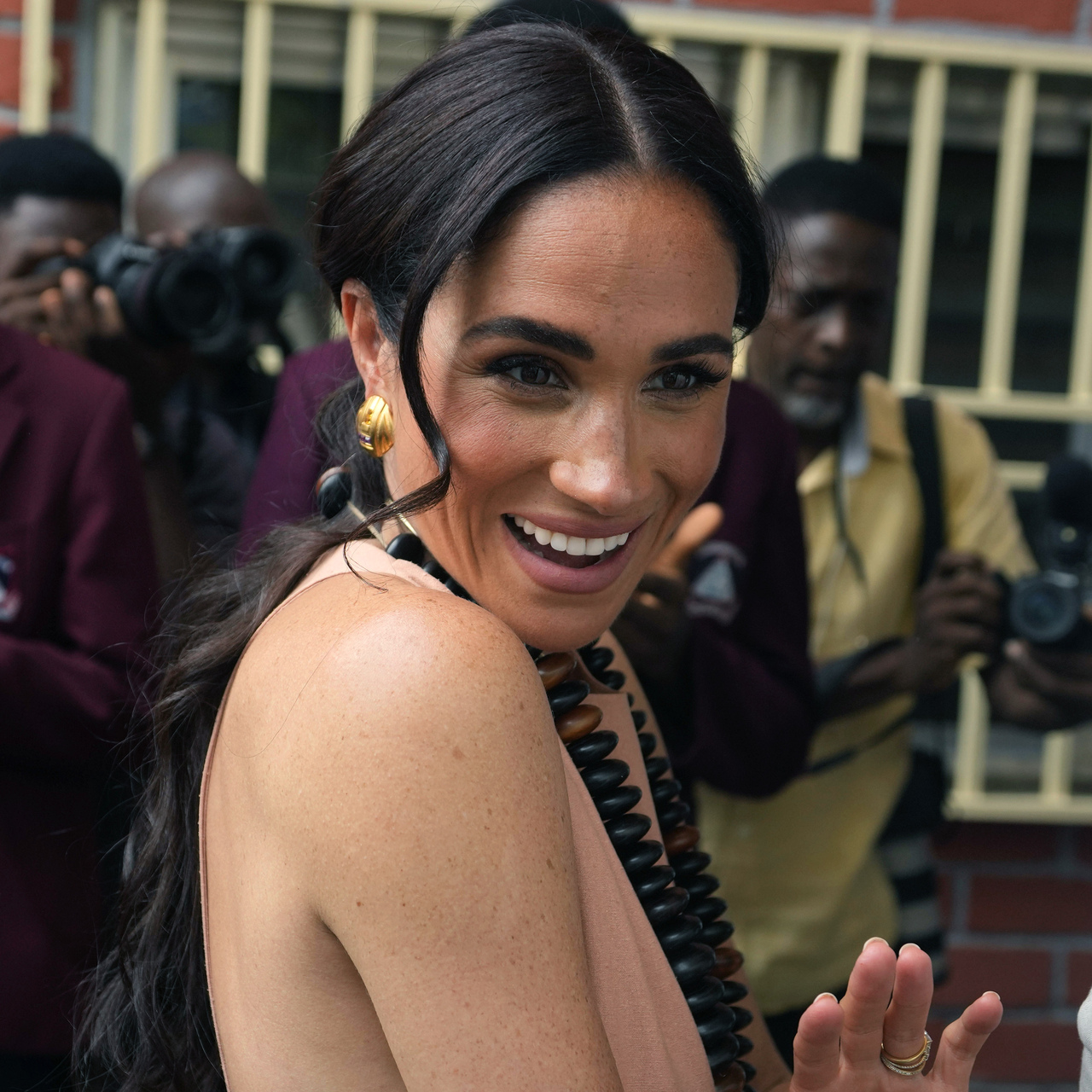 Düşes'e hırsızlık suçlaması