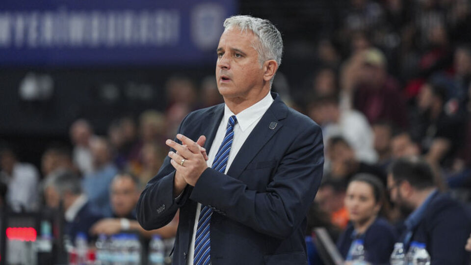 Efes'te Kokoskov dönemi sona erdi!