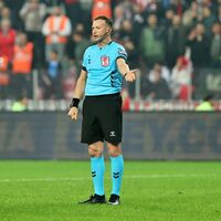 F.Bahçe-G.Saray derbisinin hakemi belli oldu!