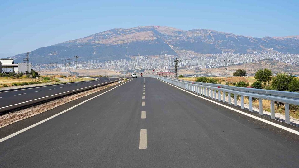 Akçay - Bursa kaç kilometre?