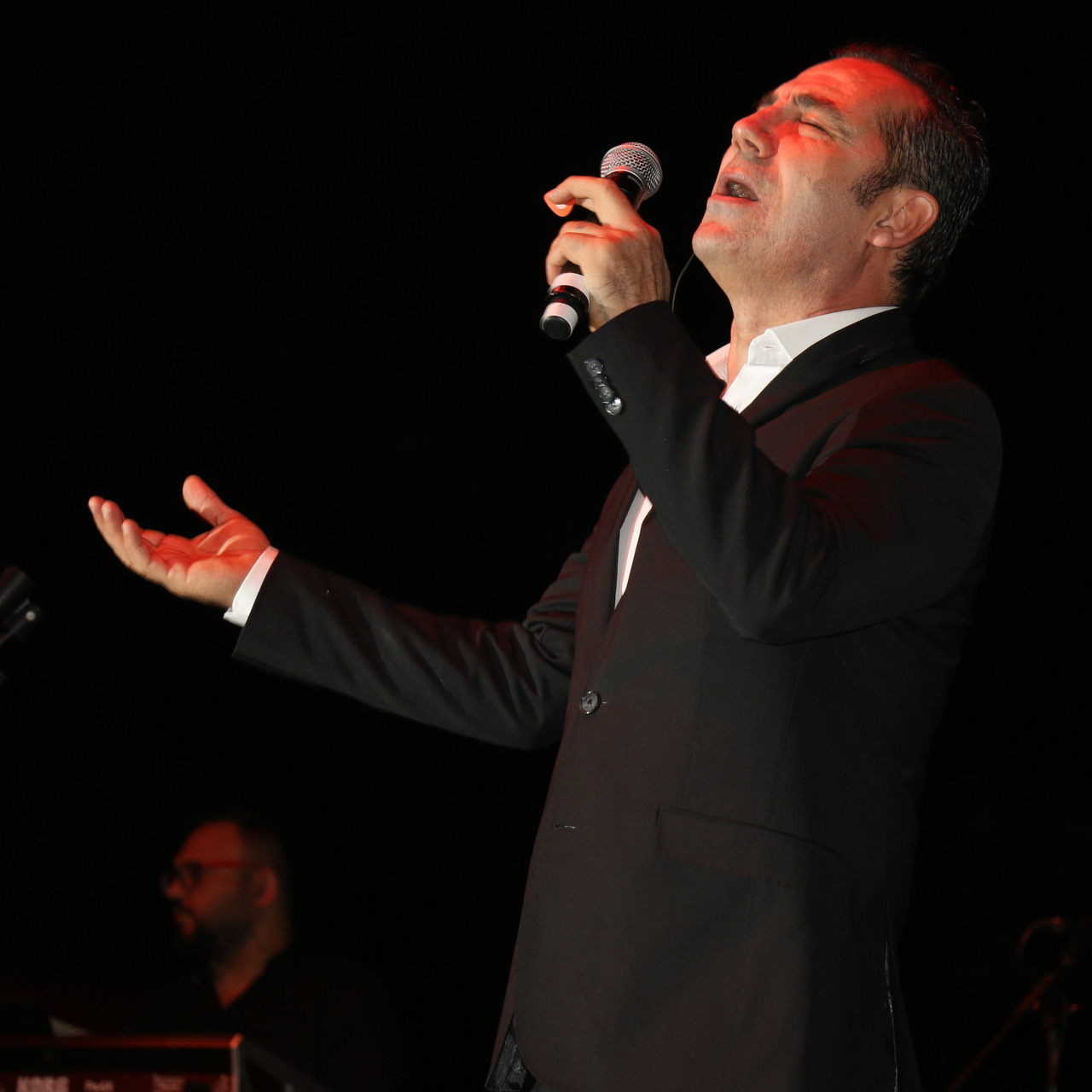 Akustik, organik ve canlı