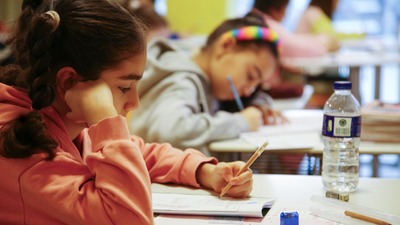 Doğa Koleji'nde yüzde 100 başarıya 100 burs fırsatı