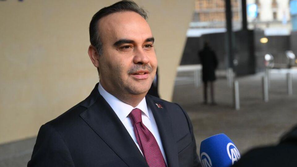 Bakan Kacır'dan AB'ye AR-GE ve savunmada işbirliği çağrısı