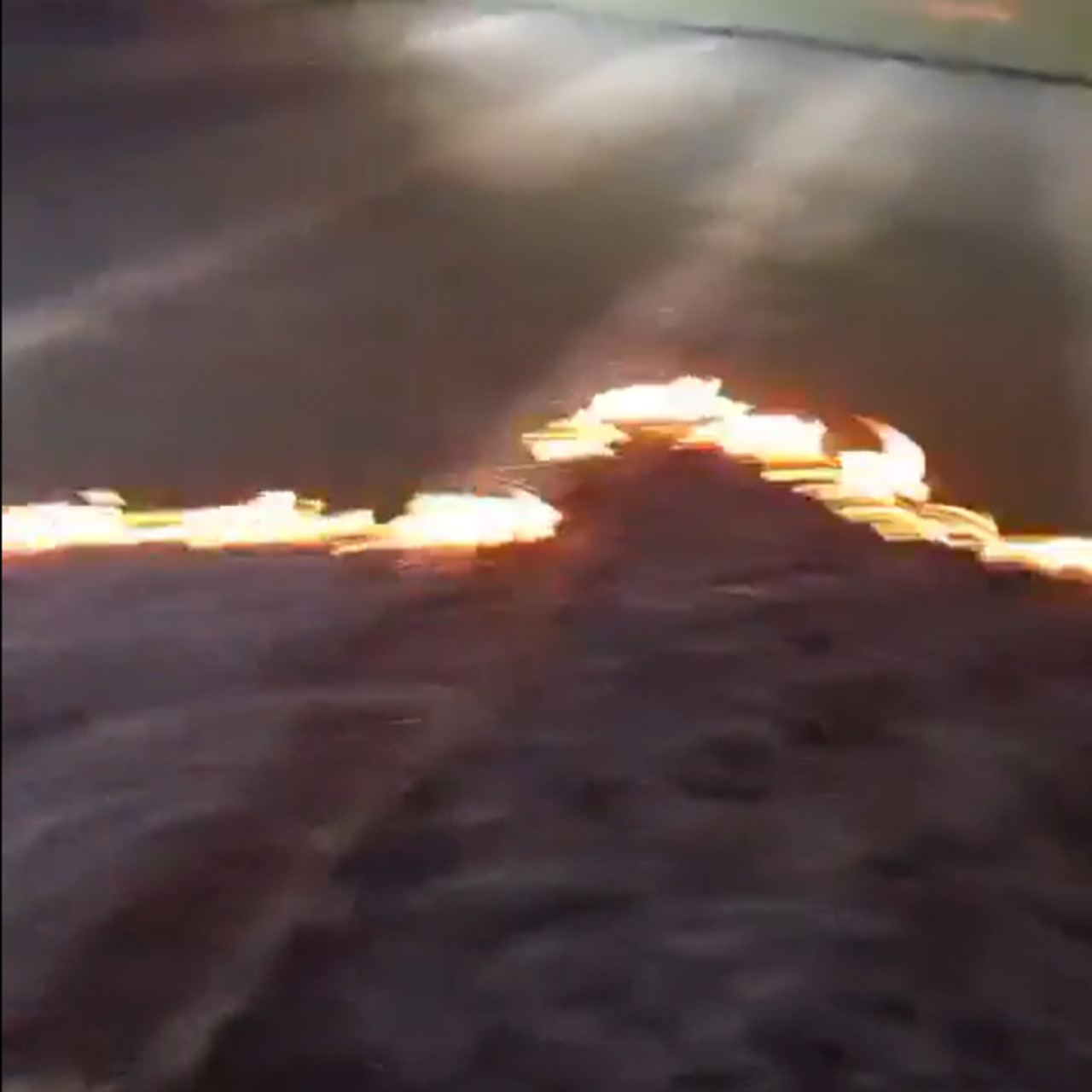 Batı Şeria'da bir cami ateşe verildi