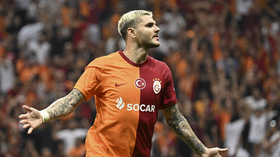 Açtı ağzını yumdu gözünü