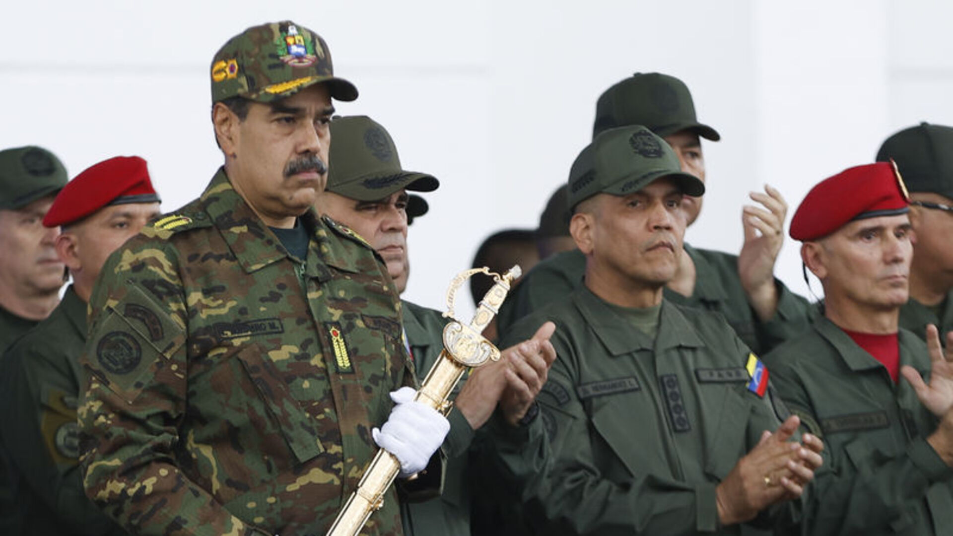 Maduro ABD Tehdidine Yanıt Verdi: Hava Kuvvetleri'ne Hazır Olun Talimatı
