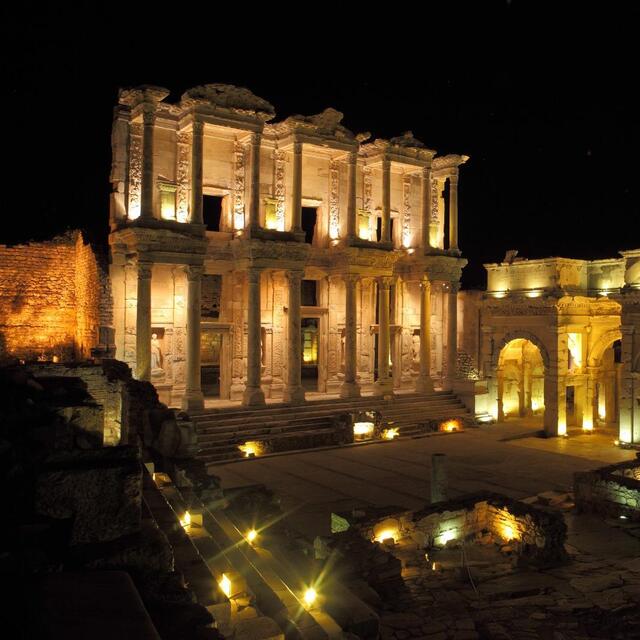 Gece müzeciliğine rekor ilgi