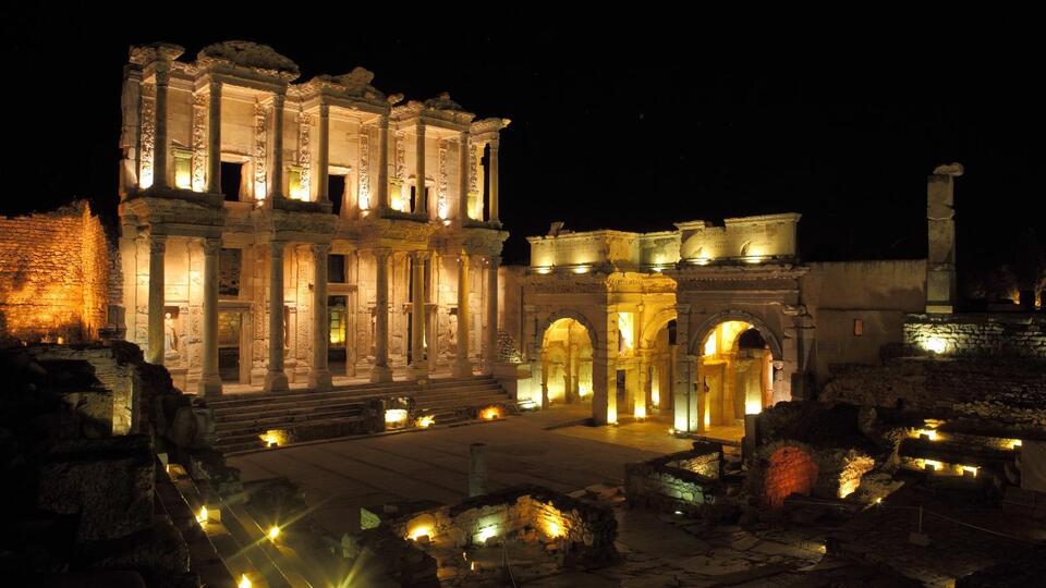 Gece müzeciliğine rekor ilgi