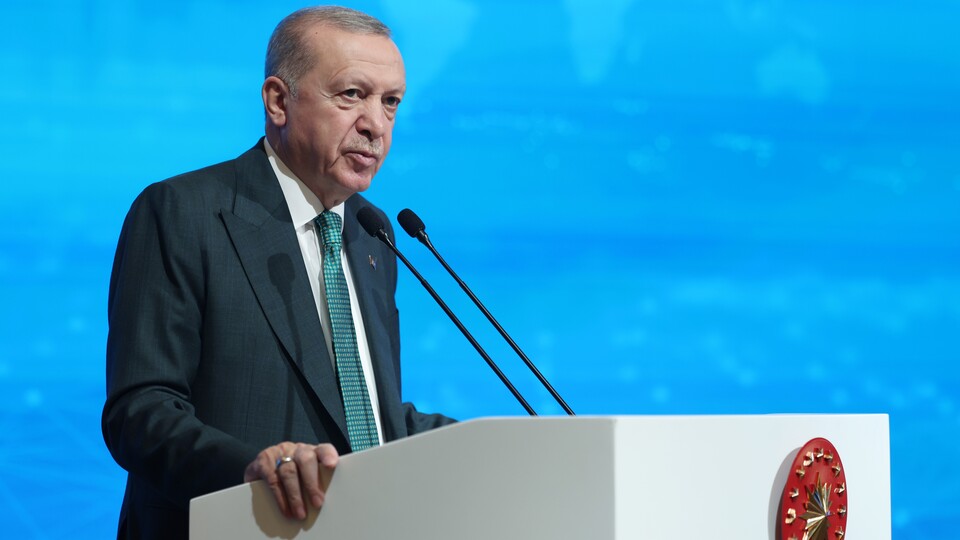 Cumhurbaşkanı Erdoğan'dan açıklamalar