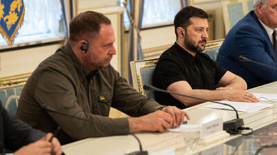 Zelenskiy duyurdu: Yermak istifa etti