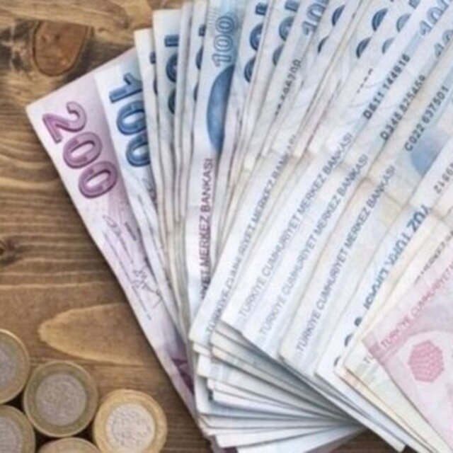 En düşük emekli maaşı ne kadar olacak?