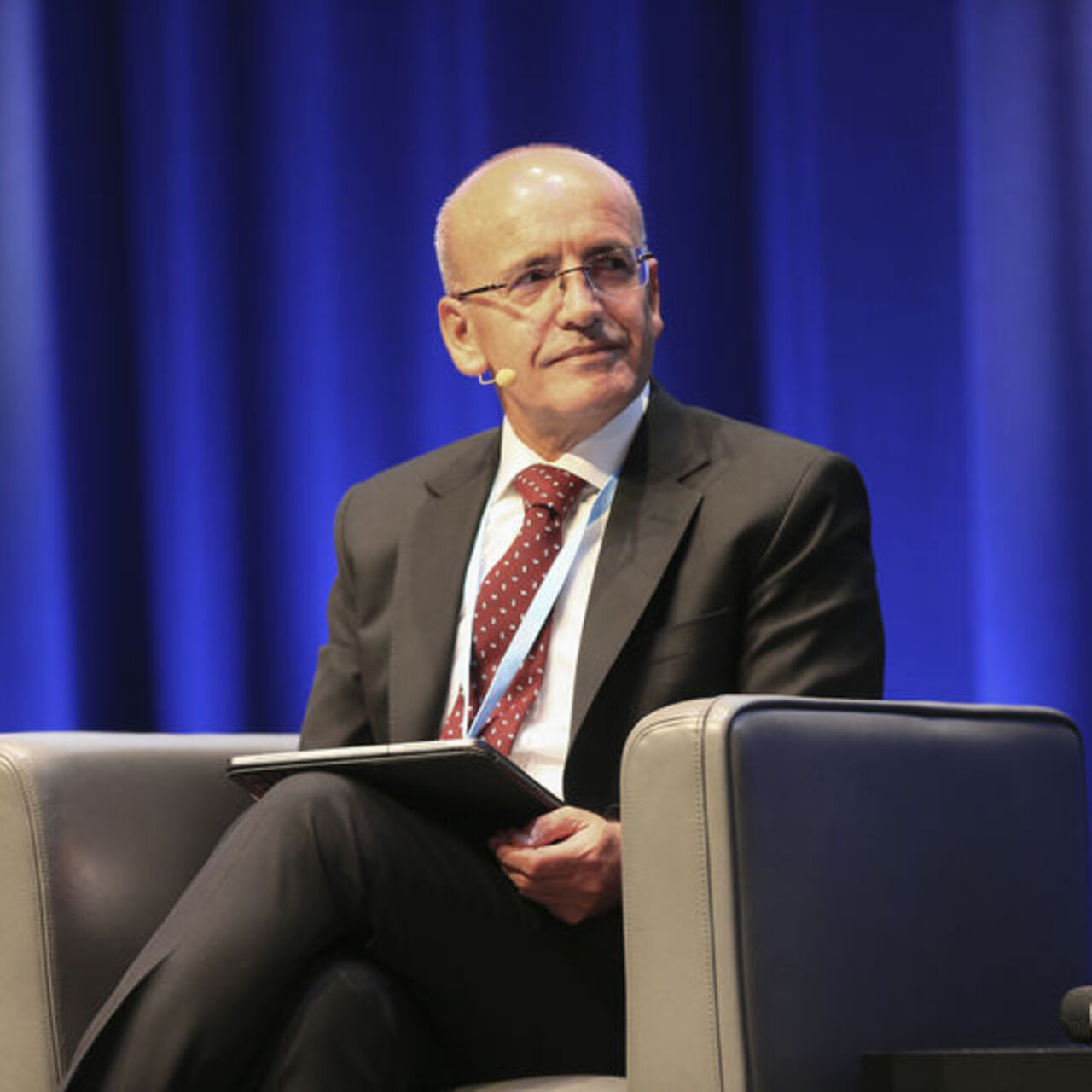 Bakan Şimşek: Kamu harcamalarında önemli bir disiplin sağladık ve gelecek için de kararlıyız!