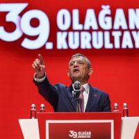 CHP Kurultayında Özel partililere sesleniyor