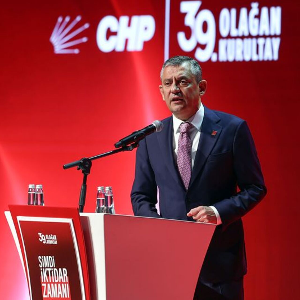 CHP Kurultayında Özel partililere sesleniyor