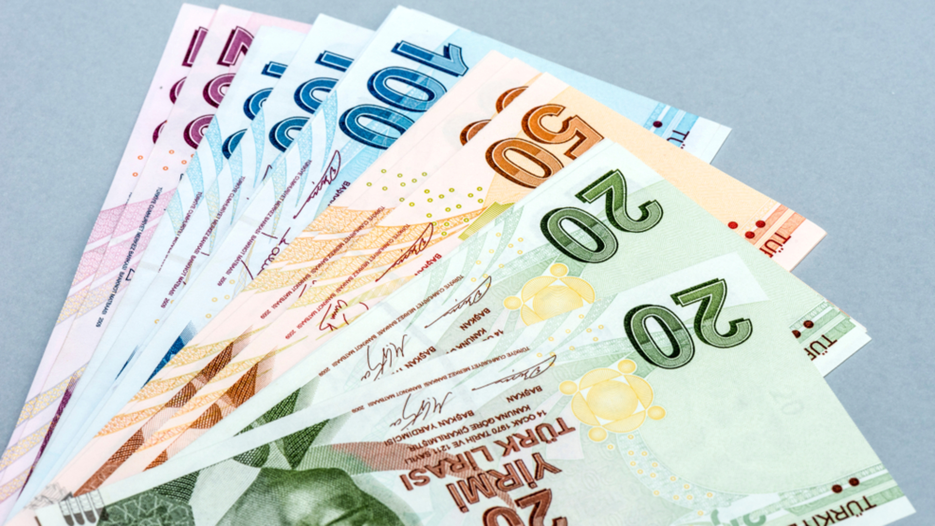 2026 yeniden değerleme oranı yüzde kaç oldu? Zamlı pasaport, ehliyet, IMEI kayıt ve yurt dışı çıkış harcı kaç TL olacak?