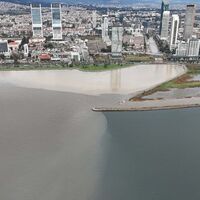 İzmir ve Muğla'yı sağanak vurdu