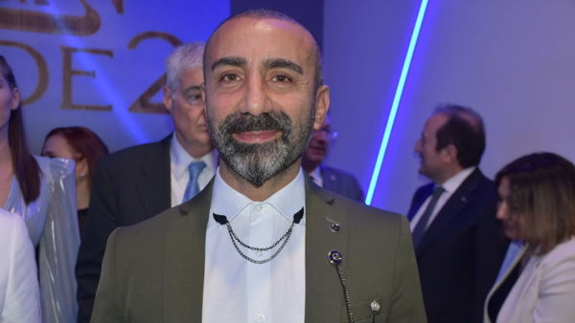 Metin Yıldız, Evrim Akın’a destek verdi - Magazin haberleri