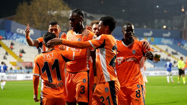 Başakşehir, Kasımpaşa'yı 3 golle geçti!