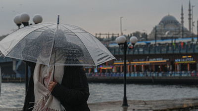 Beklenen yağmur! Peş peşe uyarılar!