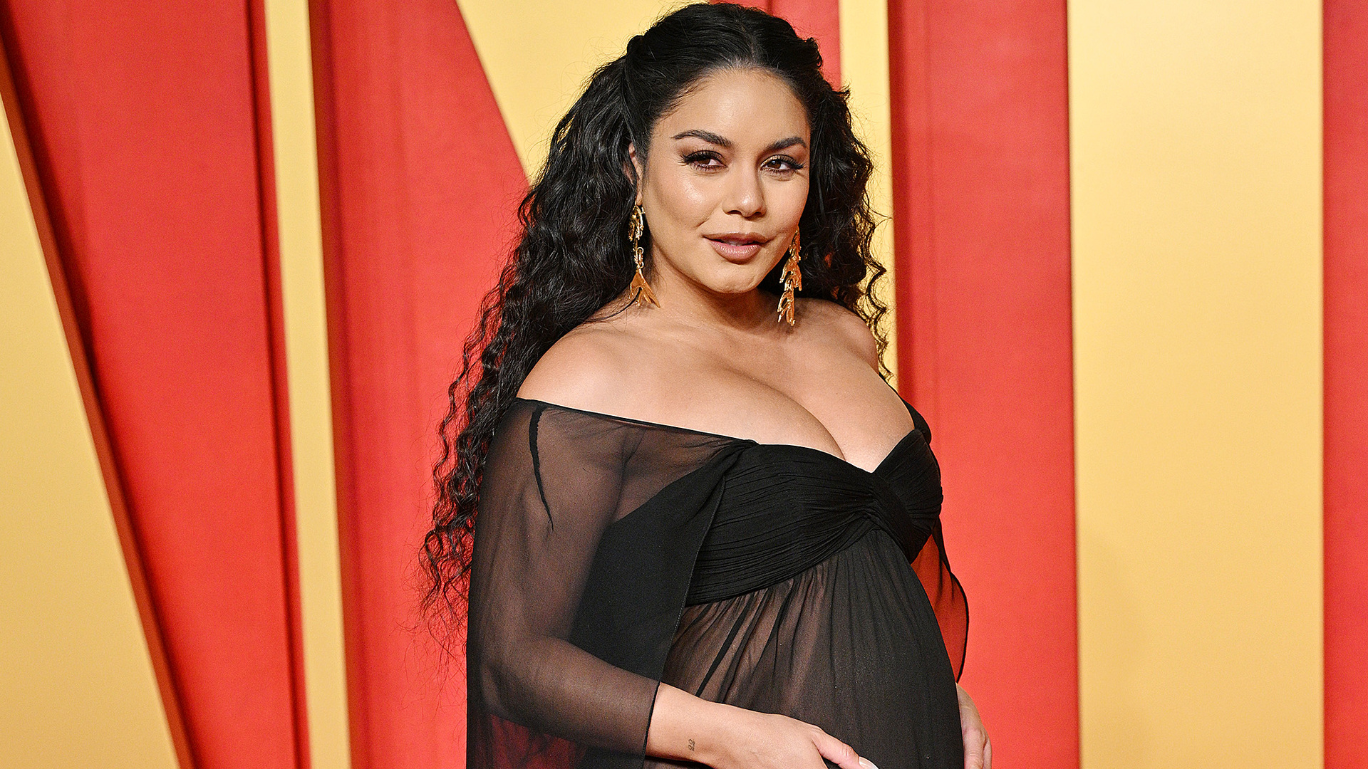 Vanessa Hudgens ikinci çocuğunu dünyaya getirdi - magazin haberleri
