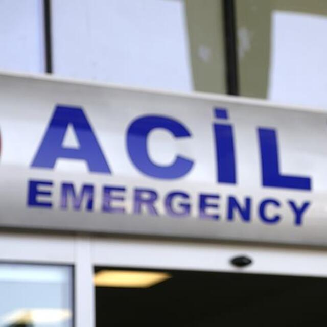 İşçilerden akılalmaz şaka: Kalın bağırsağı patladı