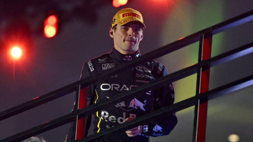 Katar Grand Prix'sinde kazanan Verstappen!