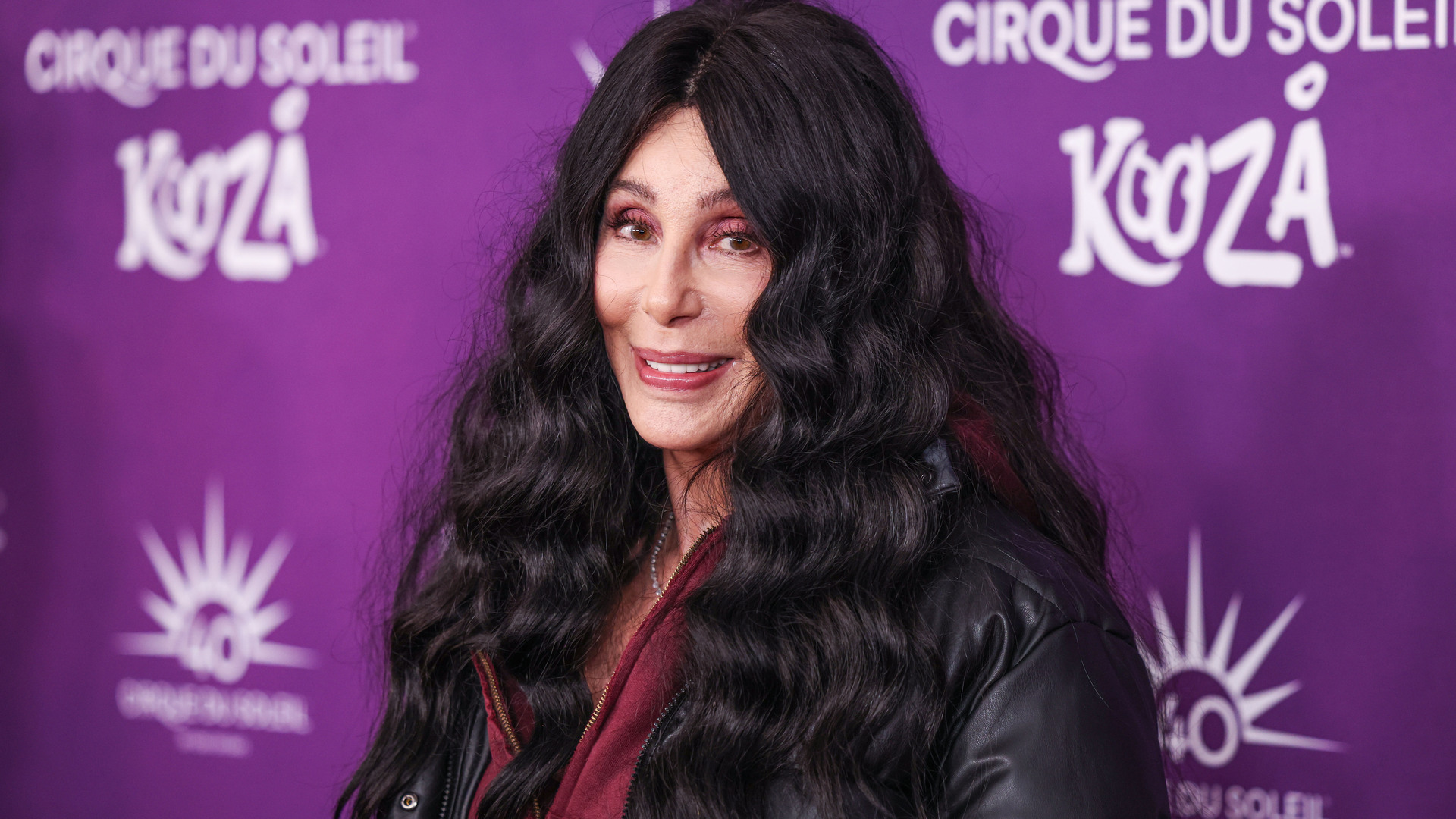 Cher'in 17 milyon dolarlık belgesel anlaşması bir muammaya dönüştü