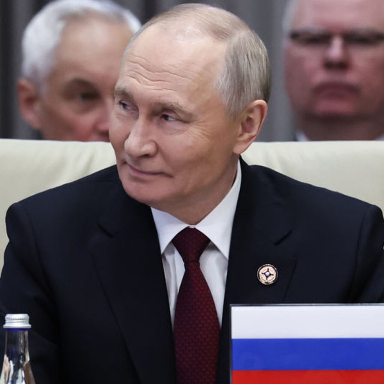 Putin Çin'e vize kısıtlamasını kaldırdı
