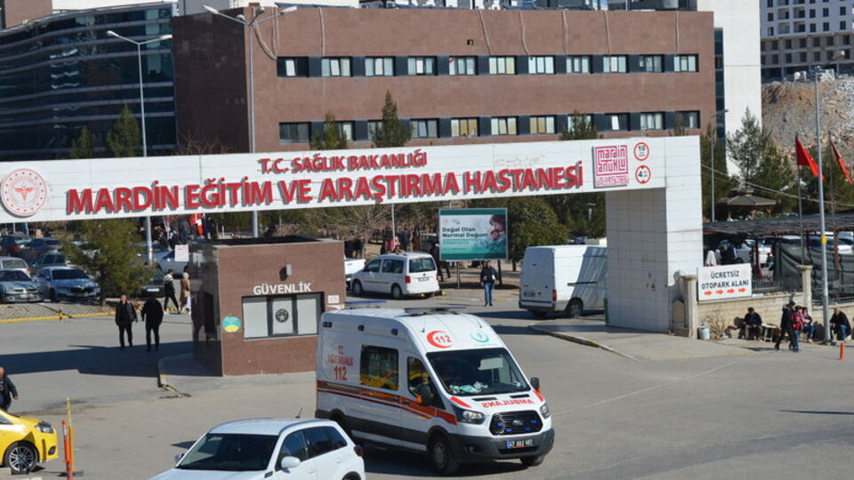 Park halindeki araçta ölü bulundu