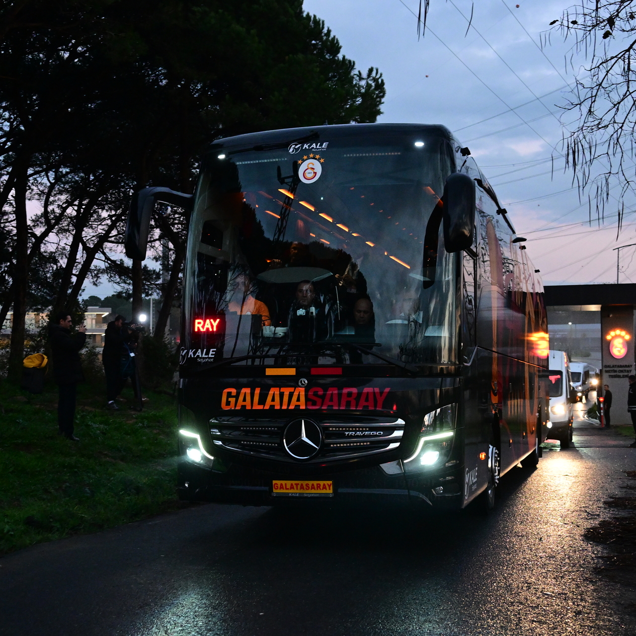 Galatasaray, Kadıköy'e geldi!